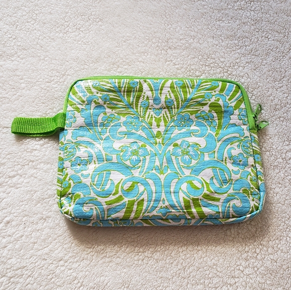 Blue and Green Floral iPad Case - Picture 1 of 3
